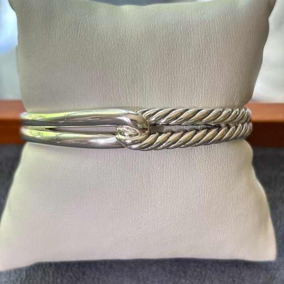 David Yurman Single Loop Labyrinth Bangle Bracelet-Small - Picture 1 of 9